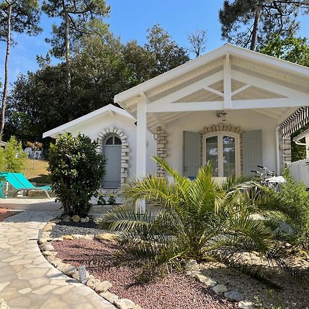 Adorable petite maison à 400m de la mer Villa Saint-Georges-de-Didonne Esterno foto